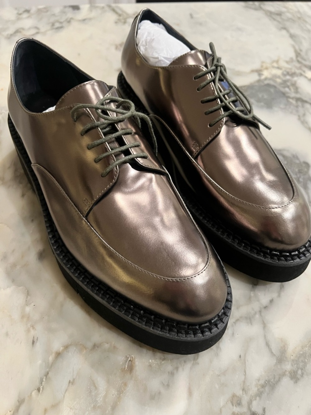 Clergerie Metallic Grey Lace-Up Dress Shoes sz38. NWT